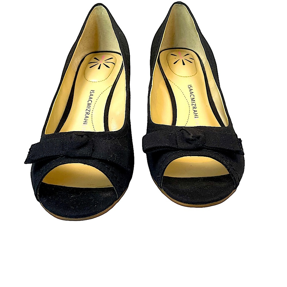Isaac Mizrahi Live! Black Canvas Peep Toe
Straw like Wedges Bow Detail … - Picture 13 of 17